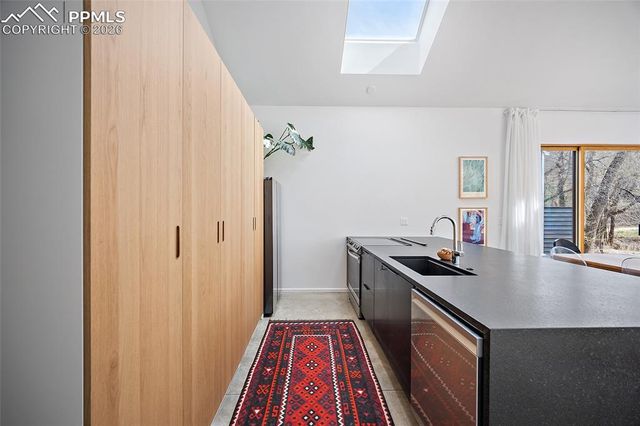 3328 W Bijou Street, Colorado Springs, CO 80904