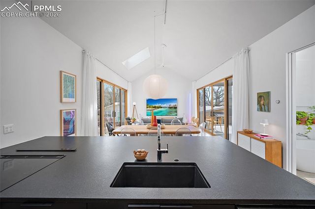 3328 W Bijou Street, Colorado Springs, CO 80904