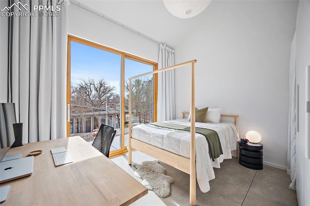 3328 W Bijou Street, Colorado Springs, CO 80904