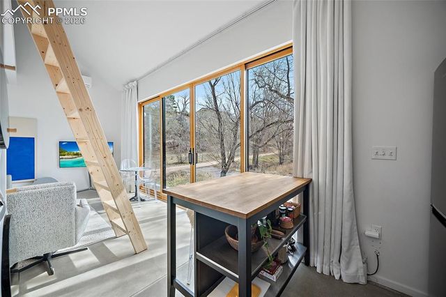 3328 W Bijou Street, Colorado Springs, CO 80904