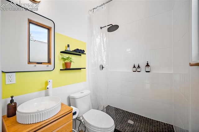 3328 W Bijou Street, Colorado Springs, CO 80904