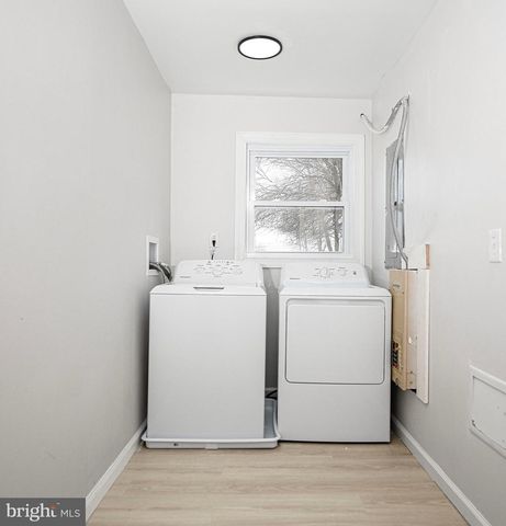 15 PEACH RD, Elkton, MD 21921