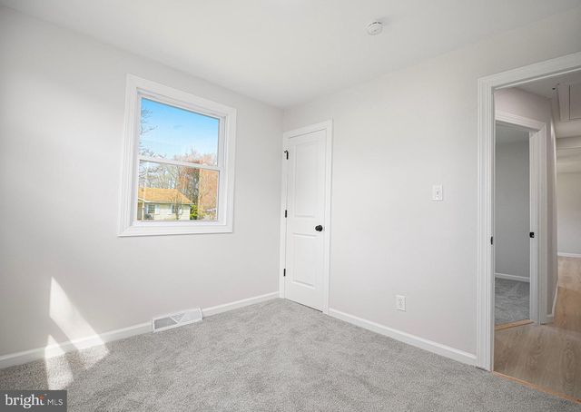 15 PEACH RD, Elkton, MD 21921