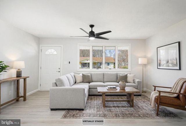 15 PEACH RD, Elkton, MD 21921