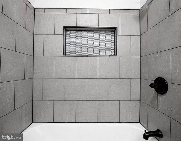 15 PEACH RD, Elkton, MD 21921