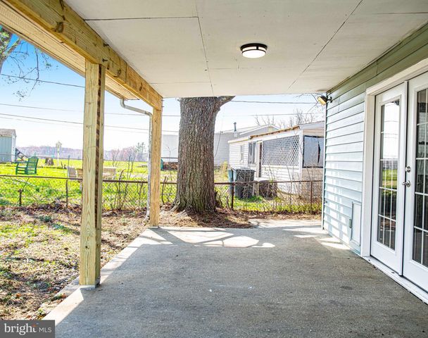 15 PEACH RD, Elkton, MD 21921