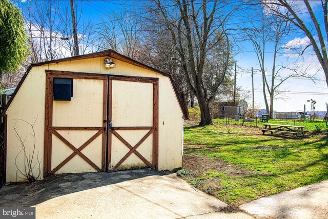 15 PEACH RD, Elkton, MD 21921