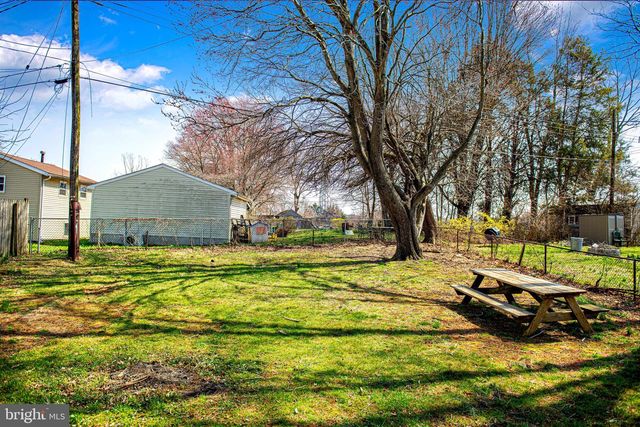 15 PEACH RD, Elkton, MD 21921