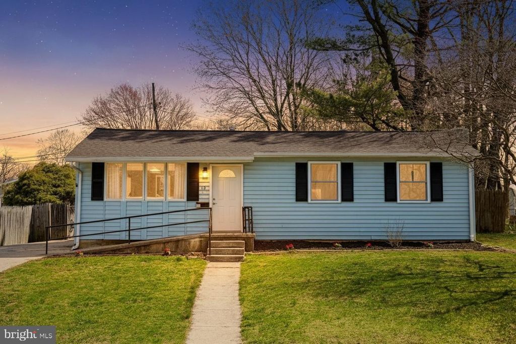 15 PEACH RD, Elkton, MD 21921