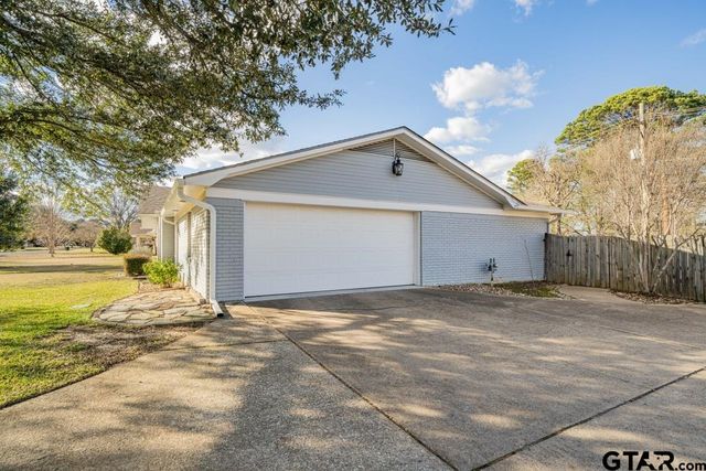 401 Sheffield Dr., Longview, TX 75605