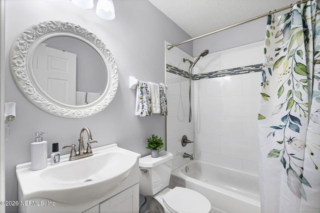 1935 ST GEORGE Court, Middleburg, FL 32068