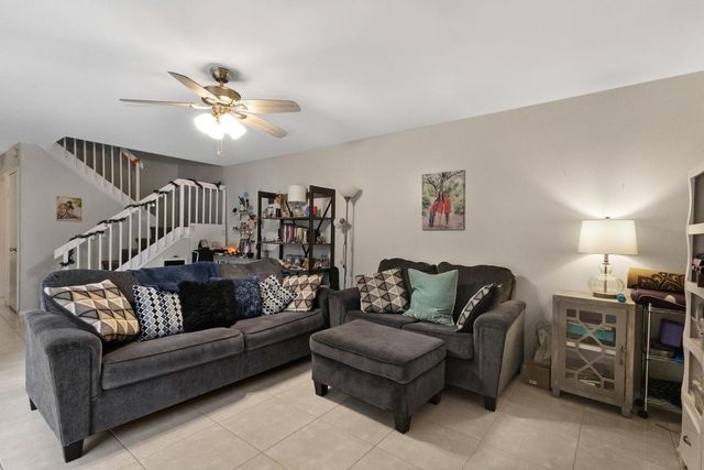 245 Charter Way, West Palm Beach, FL 33407