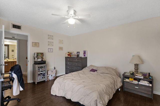 245 Charter Way, West Palm Beach, FL 33407