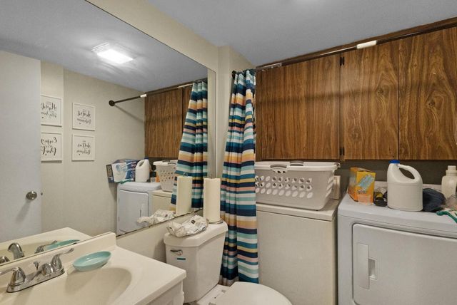 245 Charter Way, West Palm Beach, FL 33407