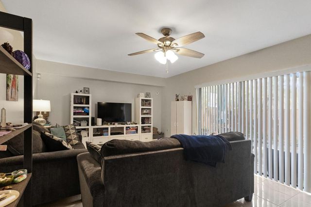 245 Charter Way, West Palm Beach, FL 33407