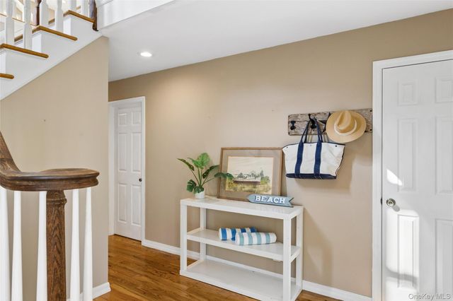 155 2nd Avenue, Peconic, NY 11958