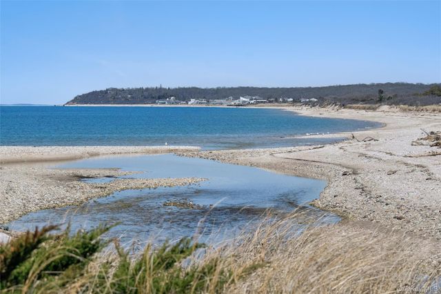 155 2nd Avenue, Peconic, NY 11958
