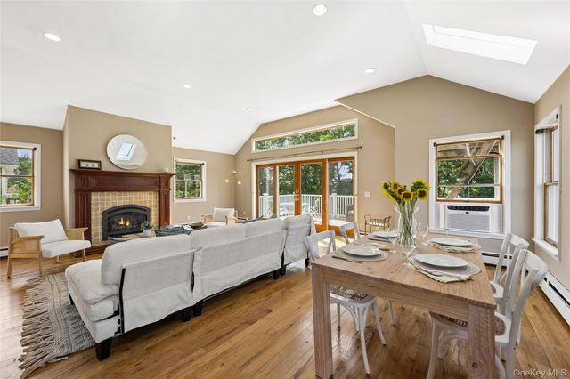 155 2nd Avenue, Peconic, NY 11958