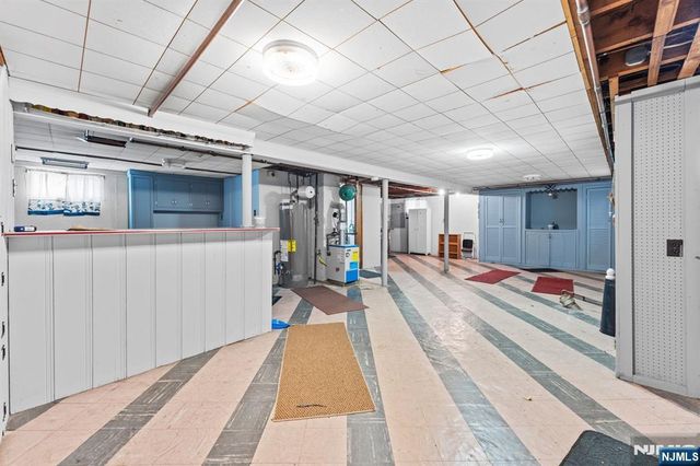 105 Greene Avenue, Totowa, NJ 07512