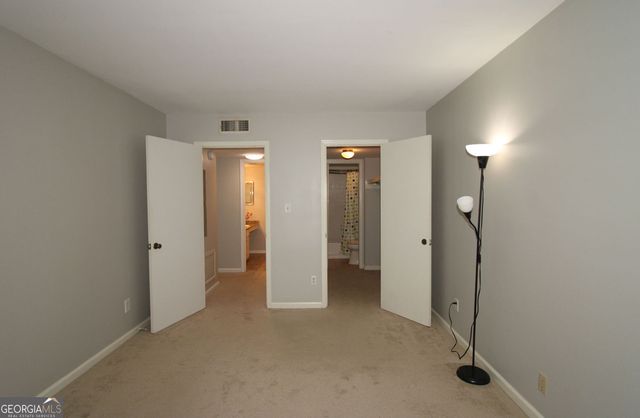 68 La Rue Place, Atlanta, GA 30327