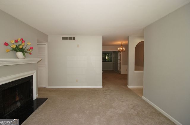 68 La Rue Place, Atlanta, GA 30327