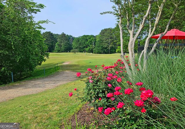 68 La Rue Place, Atlanta, GA 30327
