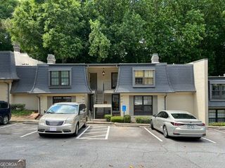 68 La Rue Place, Atlanta, GA 30327