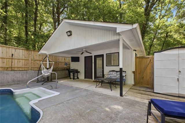 550 Sam Love Road, Rocky Face, GA 30740