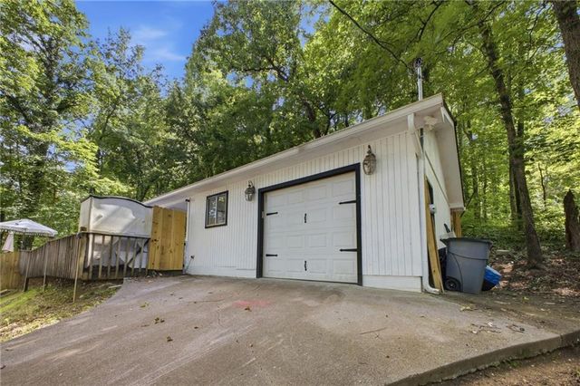 550 Sam Love Road, Rocky Face, GA 30740