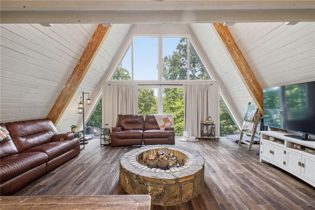 550 Sam Love Road, Rocky Face, GA 30740