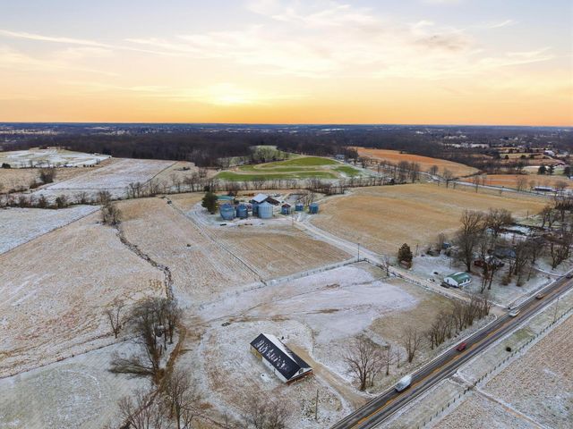 1934 Graefenburg Road, Lawrenceburg, KY 40342