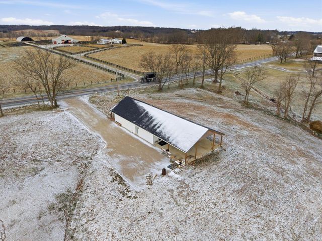 1934 Graefenburg Road, Lawrenceburg, KY 40342