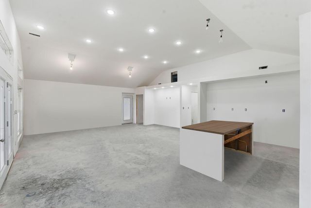 1934 Graefenburg Road, Lawrenceburg, KY 40342