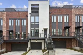 1261 Chelsea NW Circle, Atlanta, GA 30318