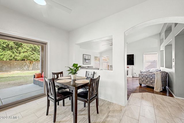 1200 E CARLA VISTA Drive, Gilbert, AZ 85295