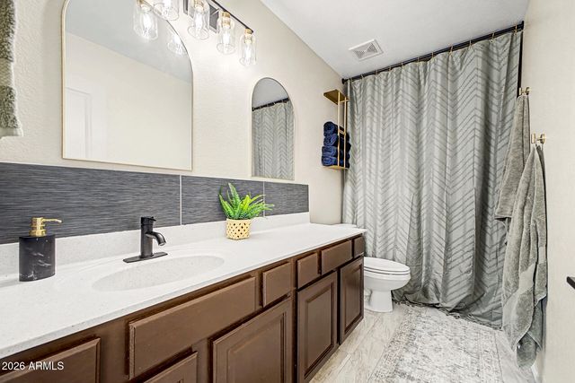 1200 E CARLA VISTA Drive, Gilbert, AZ 85295