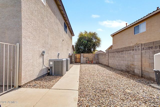 1200 E CARLA VISTA Drive, Gilbert, AZ 85295