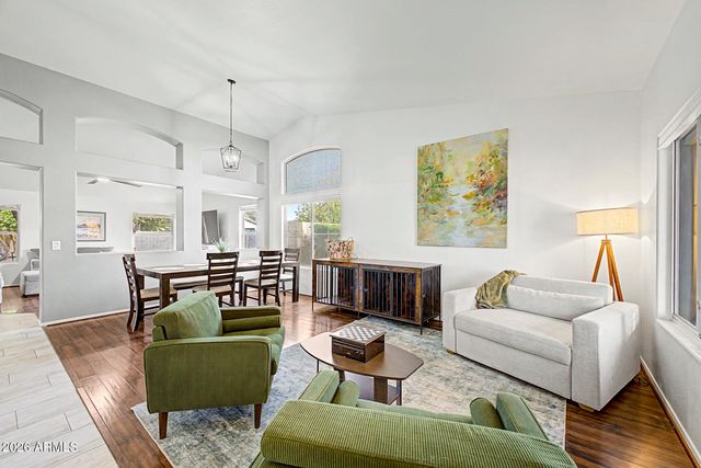 1200 E CARLA VISTA Drive, Gilbert, AZ 85295