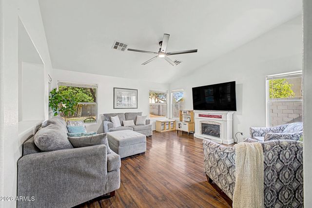 1200 E CARLA VISTA Drive, Gilbert, AZ 85295