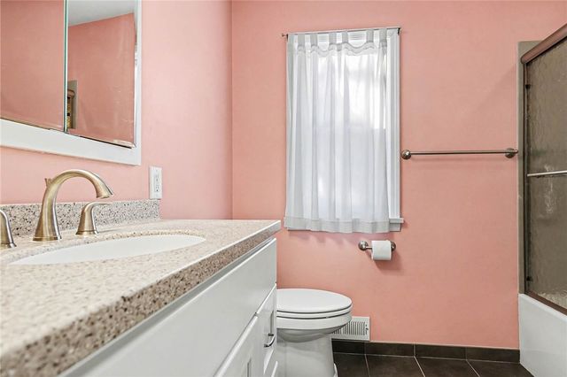 315 Brookview Drive, Irondequoit, NY 14617