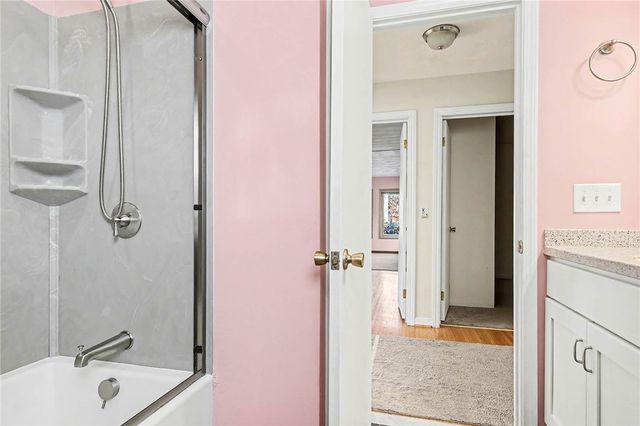 315 Brookview Drive, Irondequoit, NY 14617