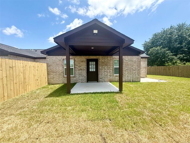 9508 Quaker Court A, Rosharon, TX 77045