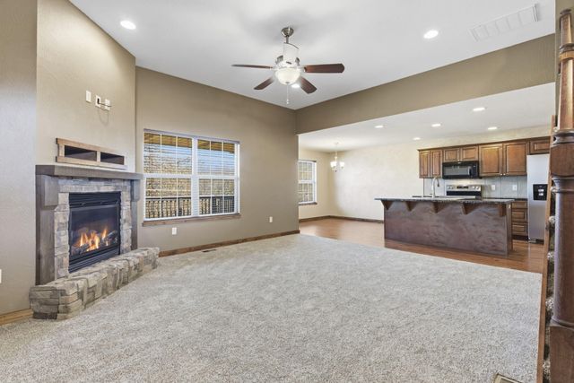 4853 Silo Hills Drive, Springfield, MO 65802