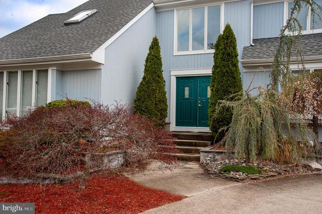442 EGG HARBOR RD, Turnersville, NJ 08012