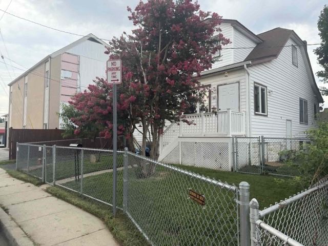 1 GOELLER AVE, Baltimore, MD 21221
