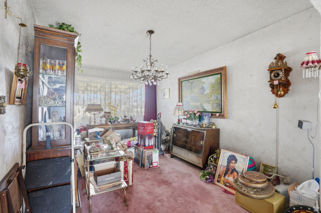 10106 S PEONY WAY, Sandy, UT 84094