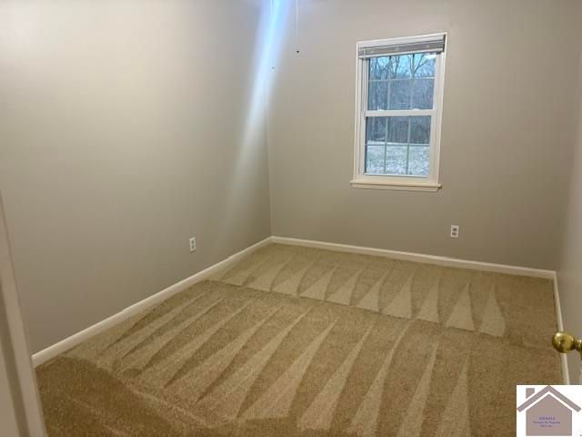 40 Black Knight Dr., Calvert City, KY 42029