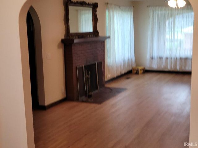 8314 S Walnut Street, Daleville, IN 47334