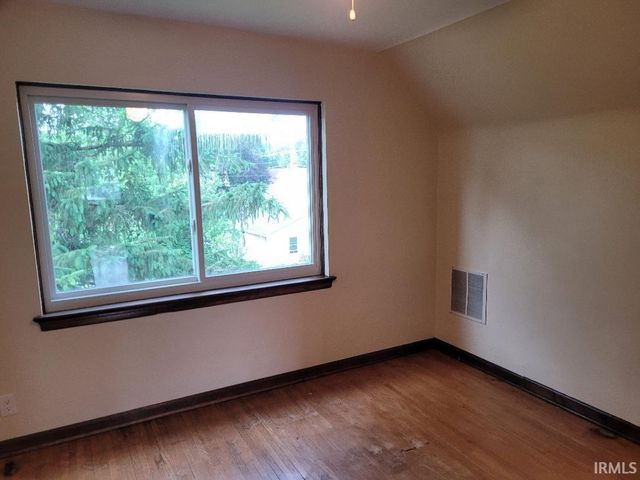 8314 S Walnut Street, Daleville, IN 47334