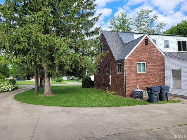 8314 S Walnut Street, Daleville, IN 47334